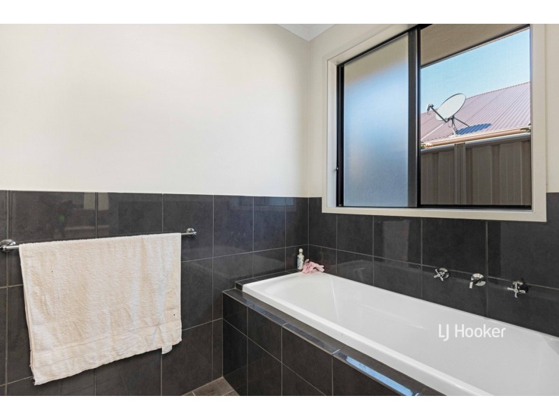 9 Nolan Place, Munno Para SA 5115