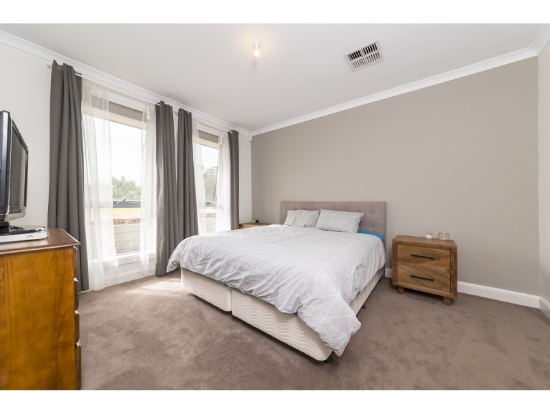 12 Gatley Circuit, Evanston South SA 5116