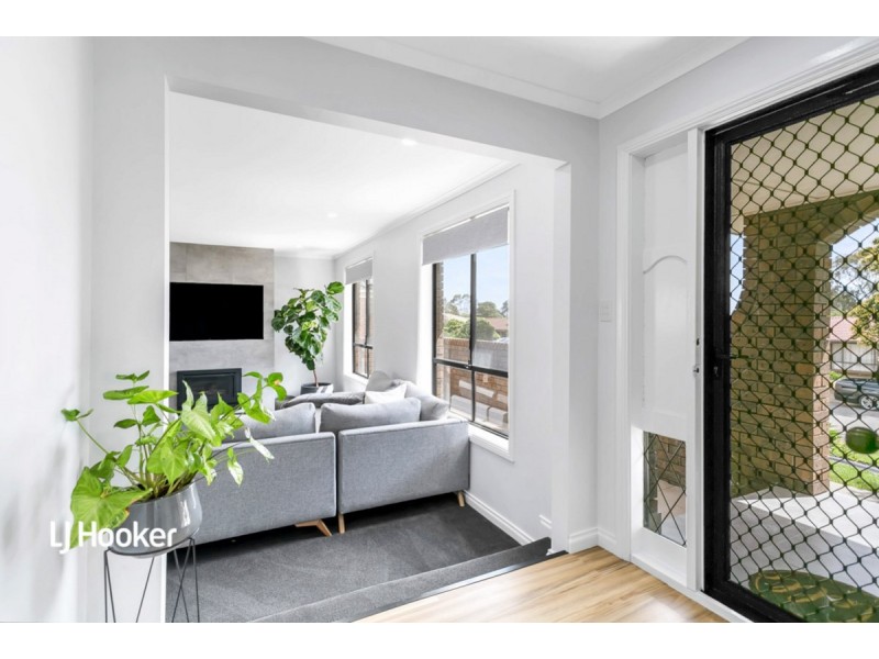 9 Kosmina Crescent, Hillbank SA 5112