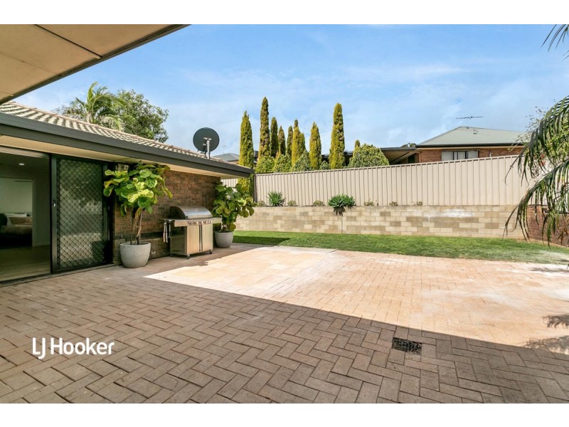 9 Kosmina Crescent, Hillbank SA 5112