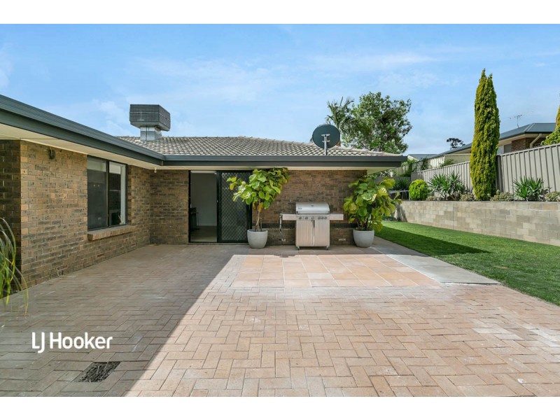 9 Kosmina Crescent, Hillbank SA 5112