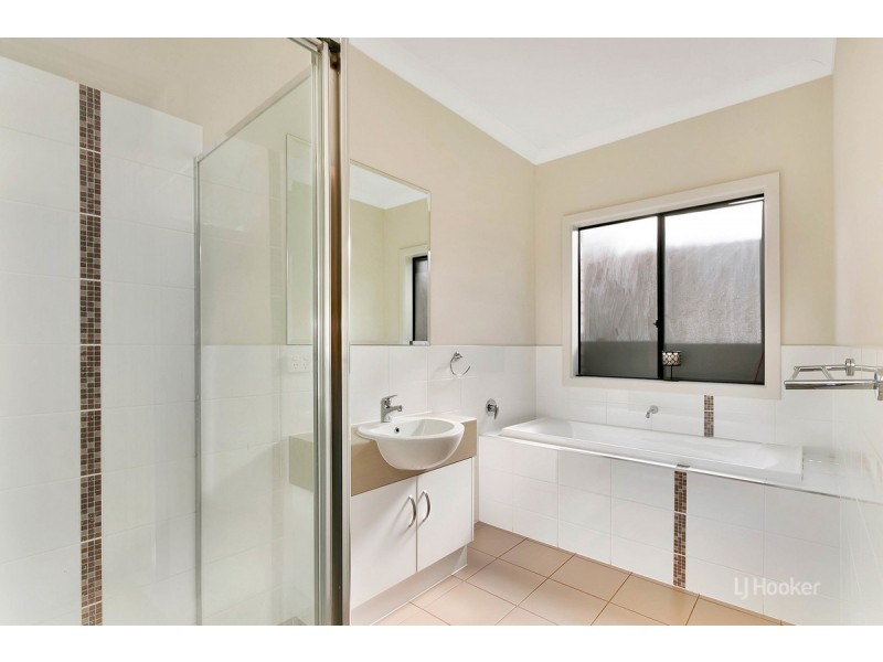 10 Teviot Place, Blakeview SA 5114