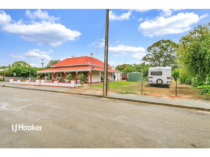 39 Swinden Street,, Riverton SA 5412