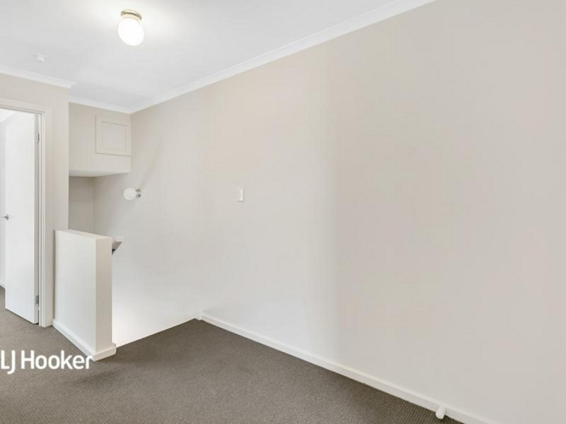 4/8 Fourth Avenue, Mawson Lakes SA 5095
