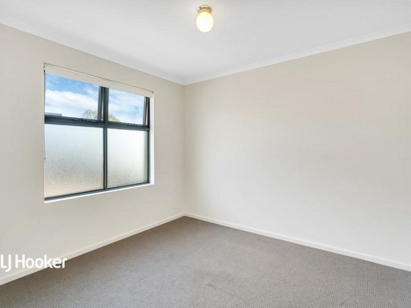 4/8 Fourth Avenue, Mawson Lakes SA 5095