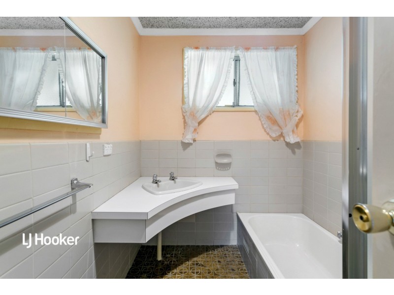 21 Kibby Road, Elizabeth East SA 5112