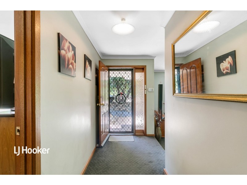 3 Pink Gum Drive, Cockatoo Valley SA 5351