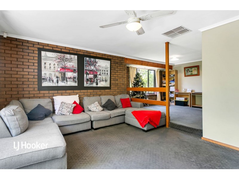 3 Pink Gum Drive, Cockatoo Valley SA 5351