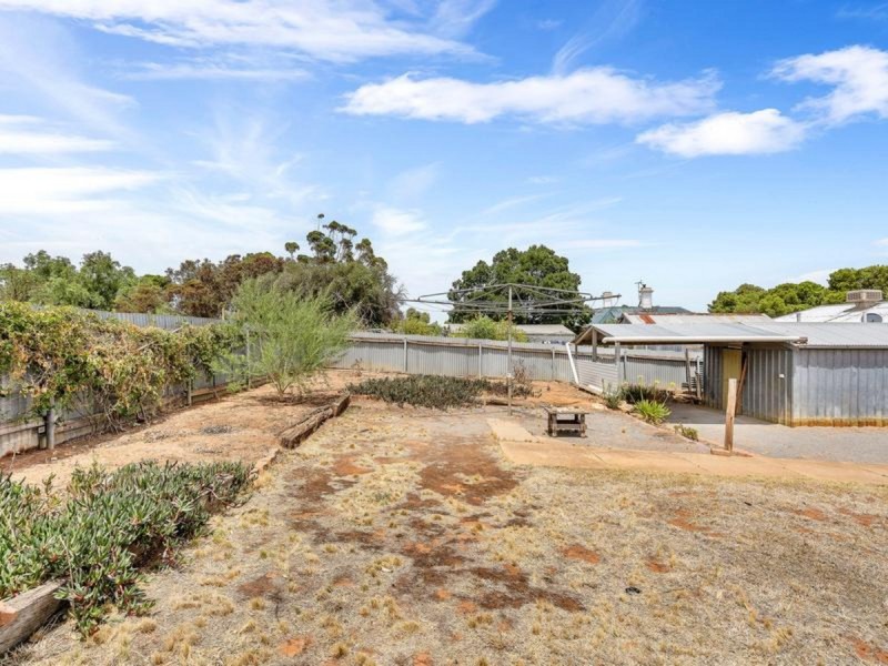 8 Baker Road, Hamley Bridge SA 5401