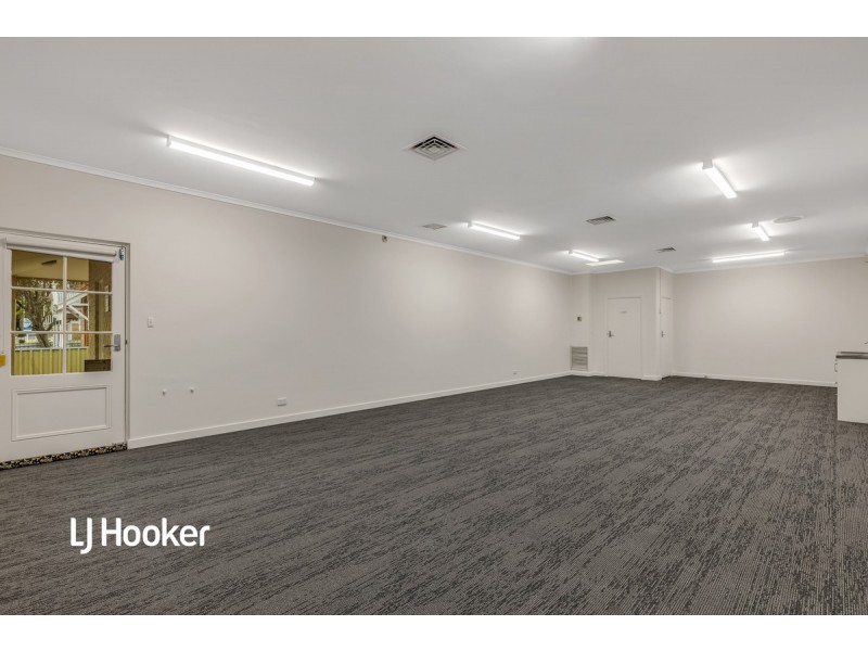 12 Adelaide Road, Gawler South SA 5118