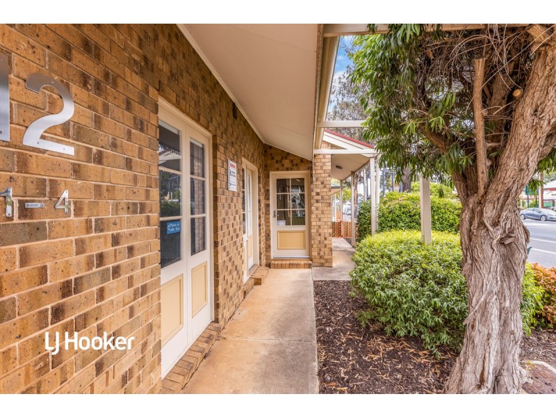 12 Adelaide Road, Gawler South SA 5118