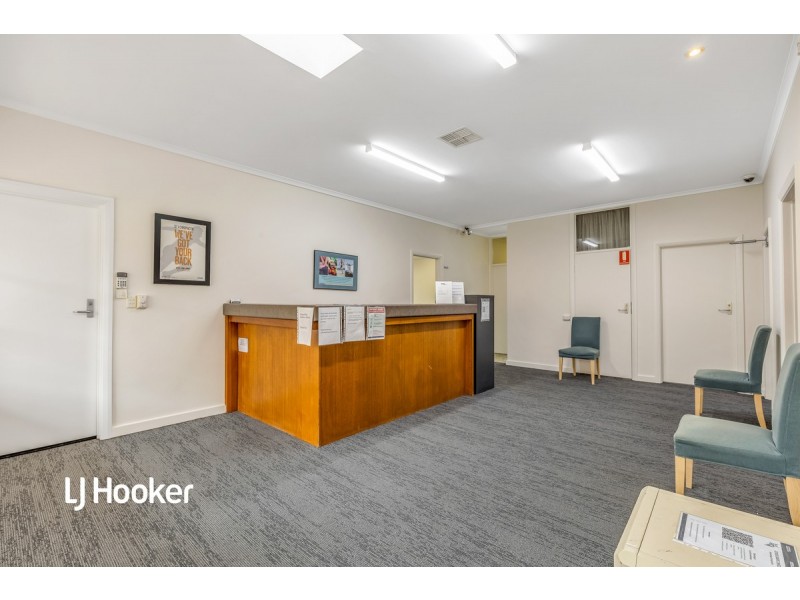 12 Adelaide Road, Gawler South SA 5118