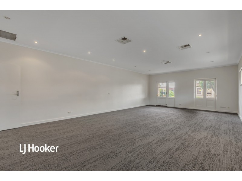 12 Adelaide Road, Gawler South SA 5118