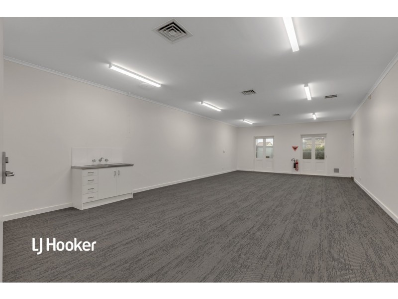 12 Adelaide Road, Gawler South SA 5118