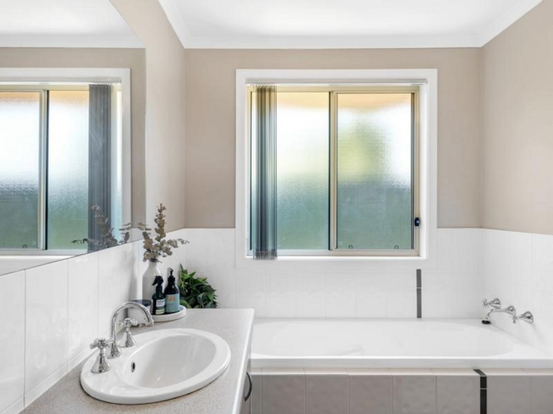 1/61 Para Road, Evanston SA 5116