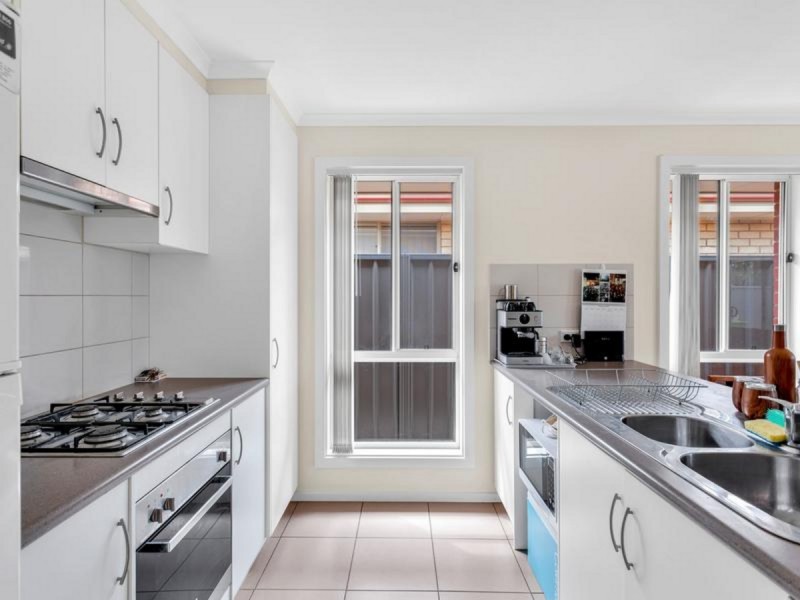 7 Days Drive, Munno Para West SA 5115