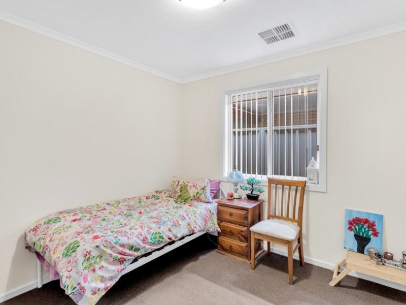 7 Days Drive, Munno Para West SA 5115