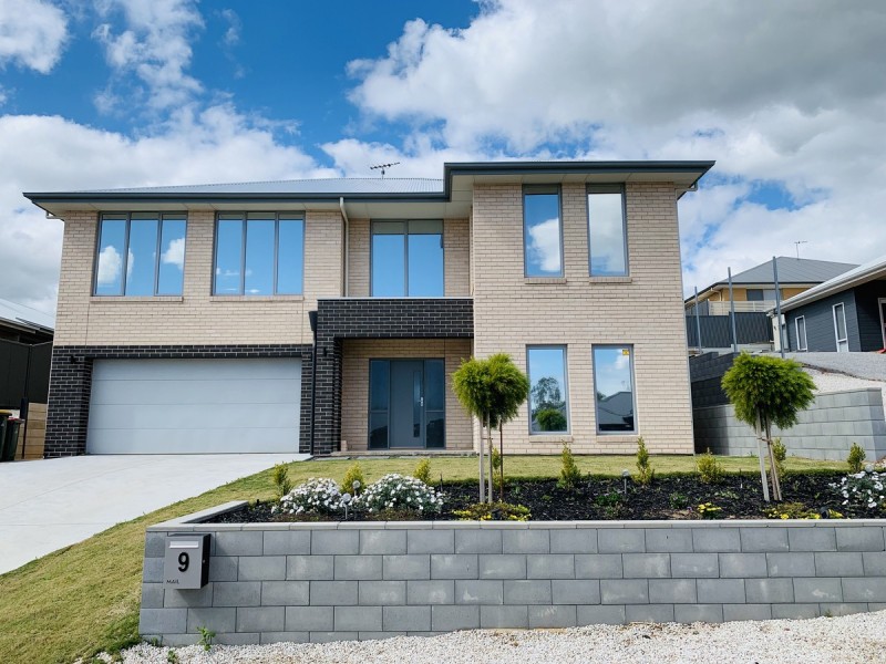 9 Sullivan Grove, Gawler South SA 5118