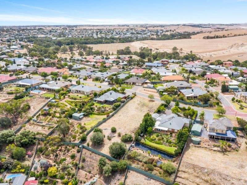 13 Carpentaria Way, Hewett SA 5118