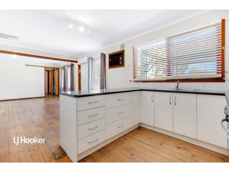 12 Popham Avenue, Gawler East SA 5118