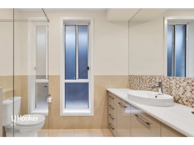 16 Isaacs Way, Evanston South SA 5116