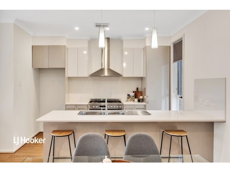 16 Isaacs Way, Evanston South SA 5116