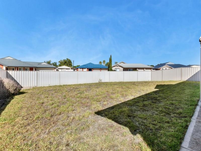 37 Chignell Circuit, Reid SA 5118