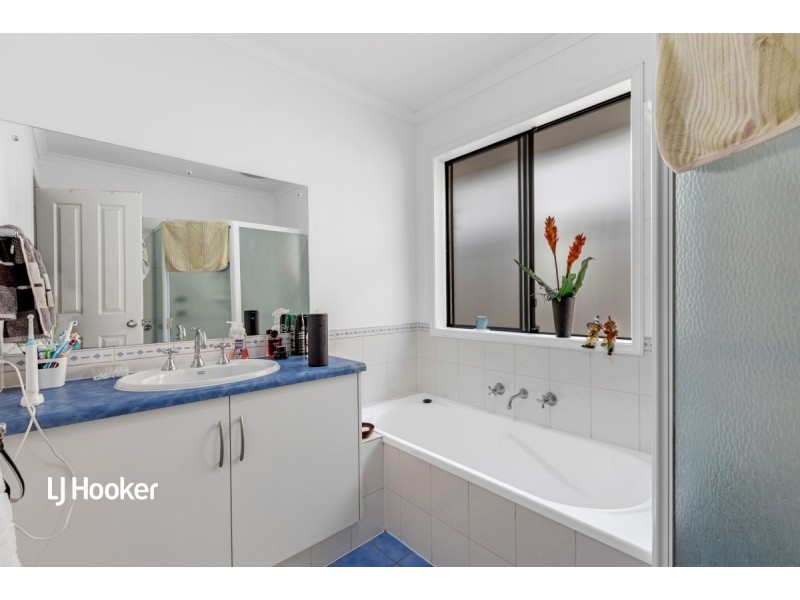 39 Palamountain Drive, Evanston Park SA 5116