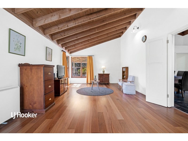 24 Adams Road, Williamstown SA 5351