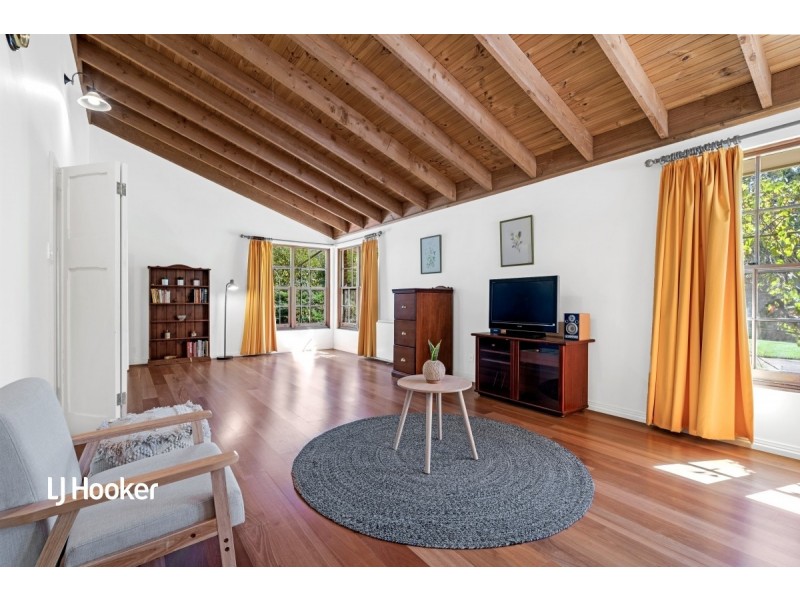 24 Adams Road, Williamstown SA 5351