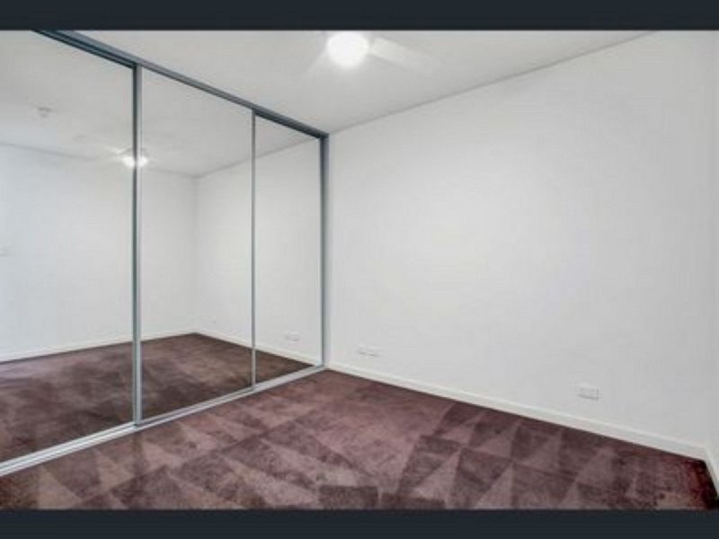 1/30 Metro Parade, Mawson Lakes SA 5095