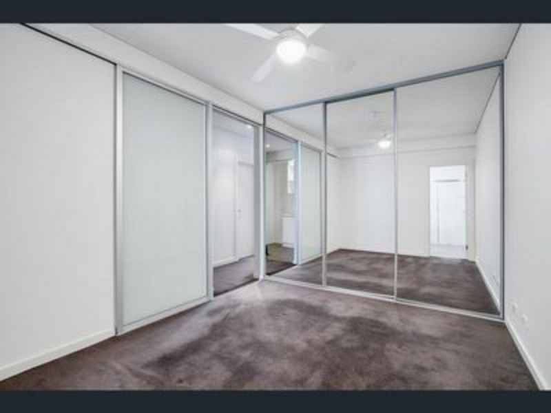 1/30 Metro Parade, Mawson Lakes SA 5095