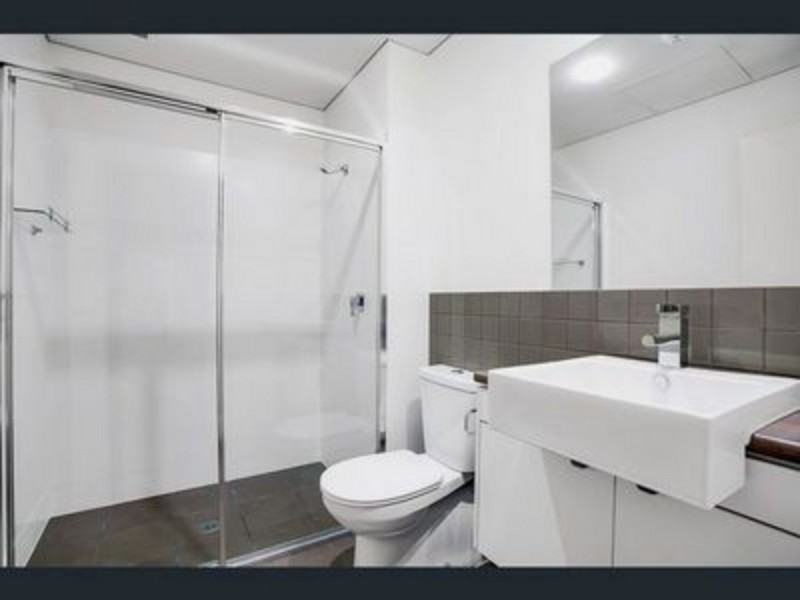 1/30 Metro Parade, Mawson Lakes SA 5095