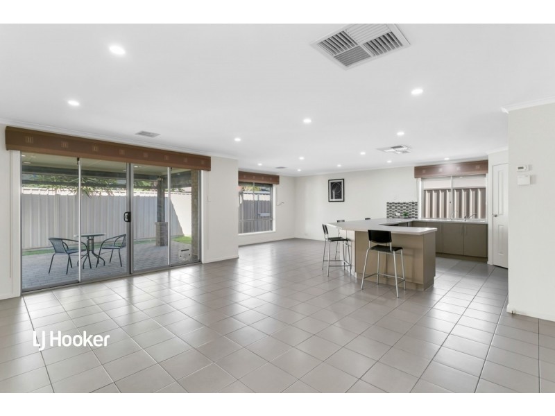 20 The Boulevard, Parafield Gardens SA 5107