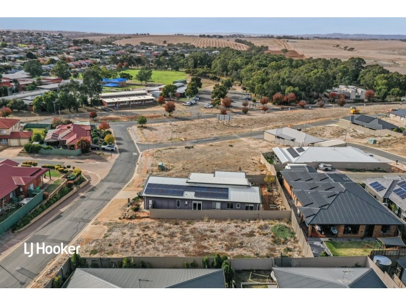 32 Goldfinch Way, Hewett SA 5118