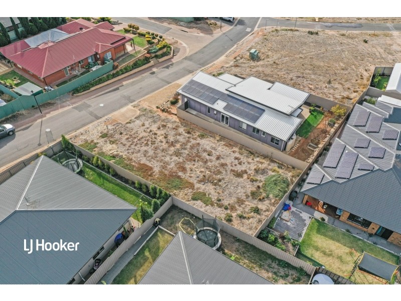 32 Goldfinch Way, Hewett SA 5118