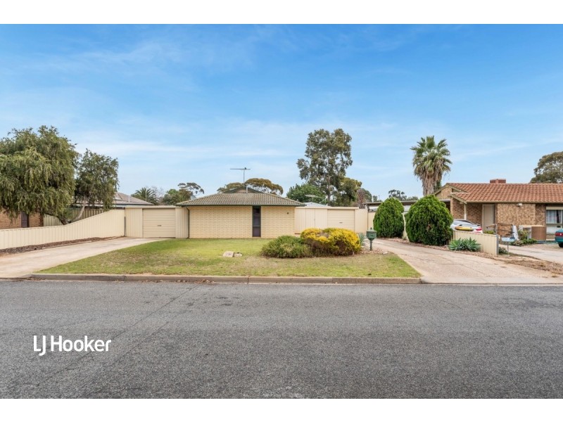 19 Fuller Crescent, Elizabeth East SA 5112