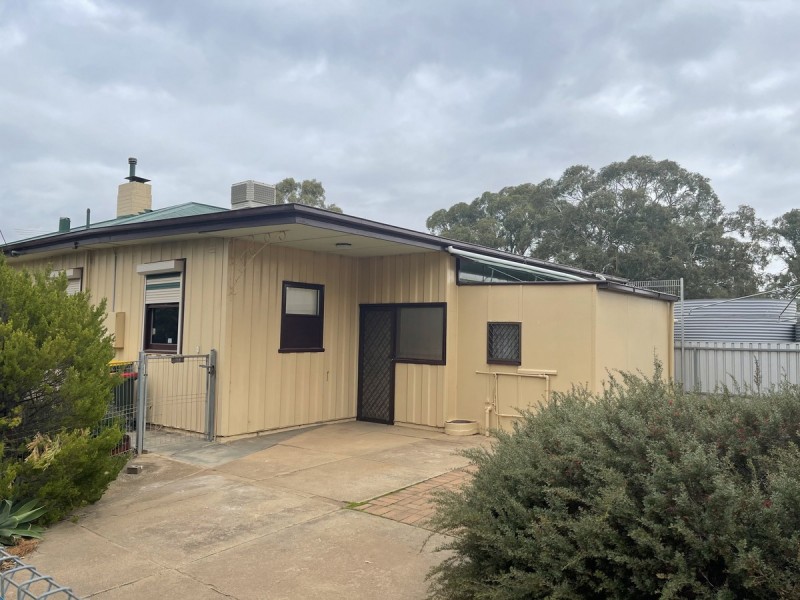 21 Burrows Street, Willaston SA 5118