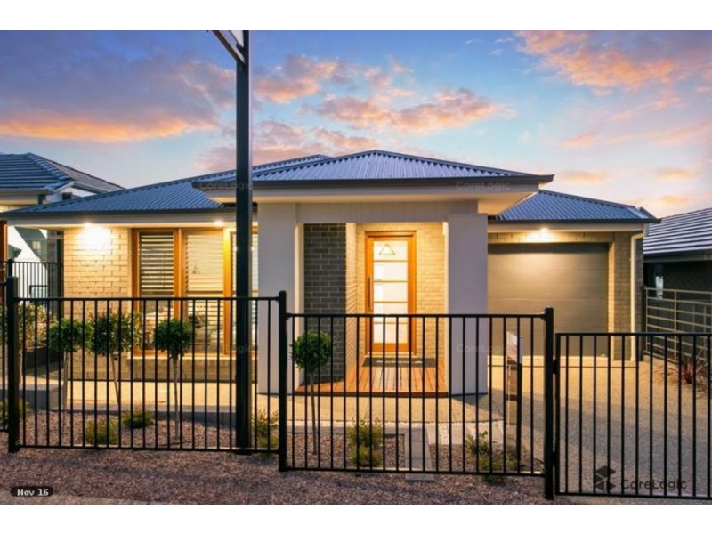 60 Vista Parade, Seaford Heights SA 5169