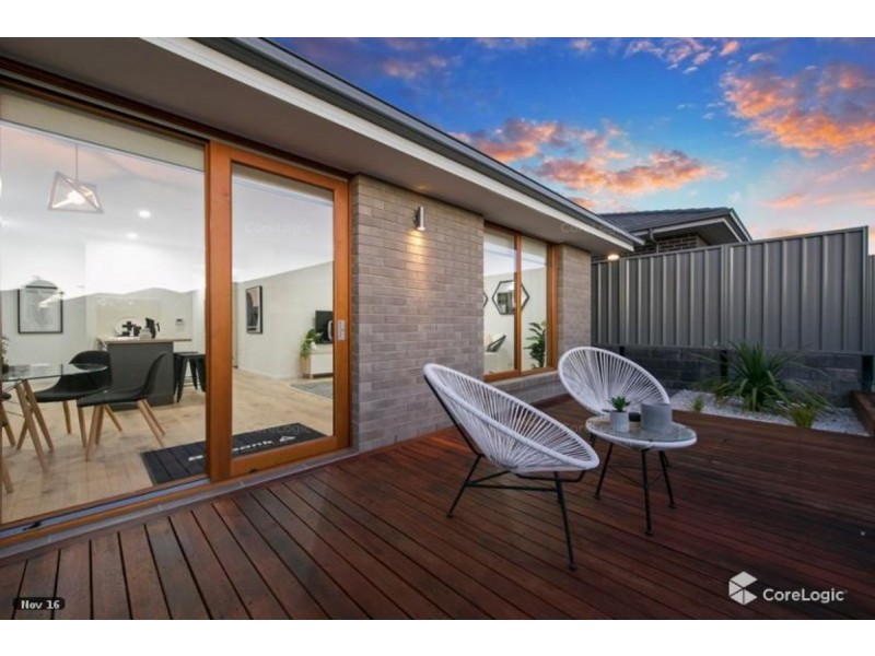 60 Vista Parade, Seaford Heights SA 5169