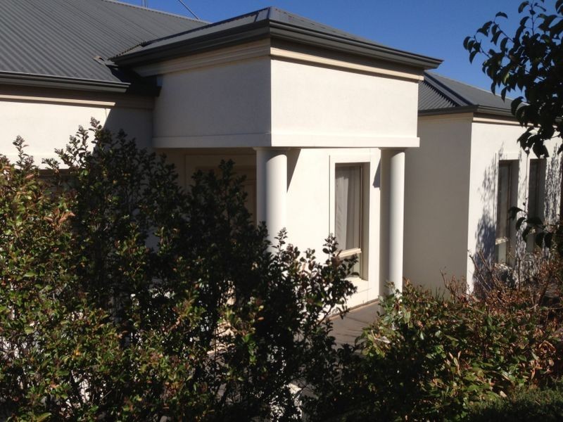 12 Bagot Court, Evanston Park SA 5116