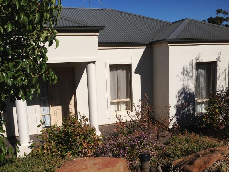 12 Bagot Court, Evanston Park SA 5116