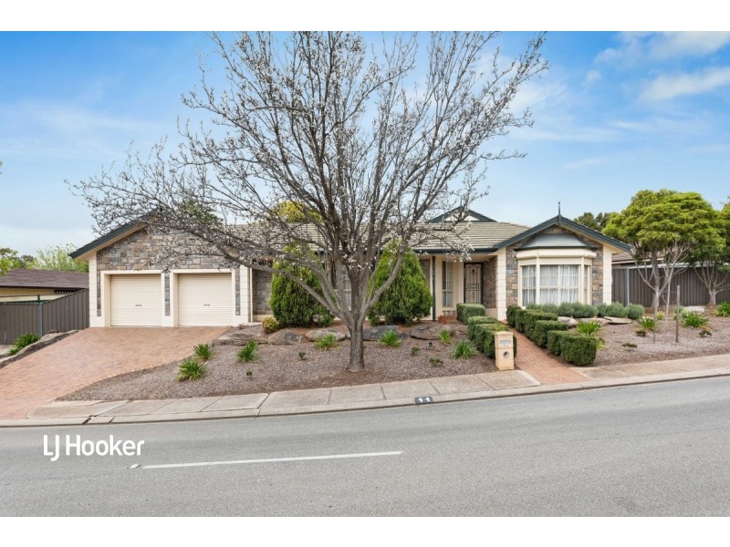 11 Maxlay Road, Modbury Heights SA 5092