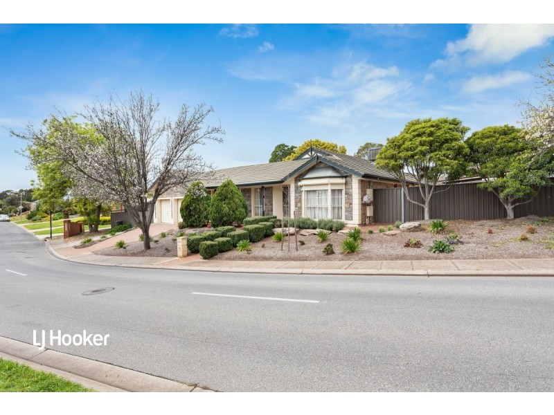 11 Maxlay Road, Modbury Heights SA 5092