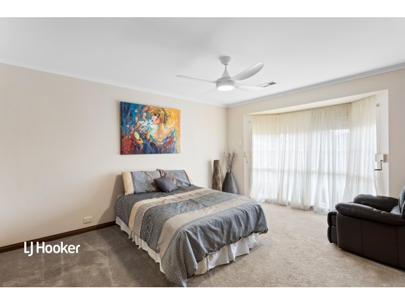 11 Maxlay Road, Modbury Heights SA 5092