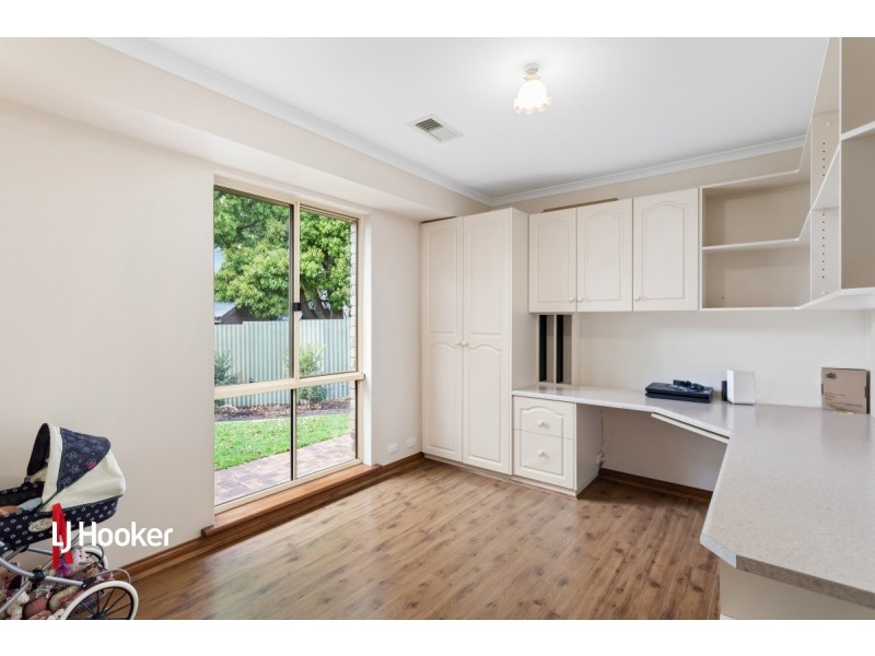 11 Maxlay Road, Modbury Heights SA 5092