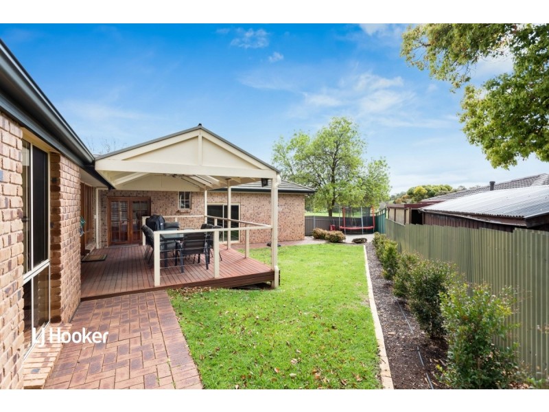 11 Maxlay Road, Modbury Heights SA 5092