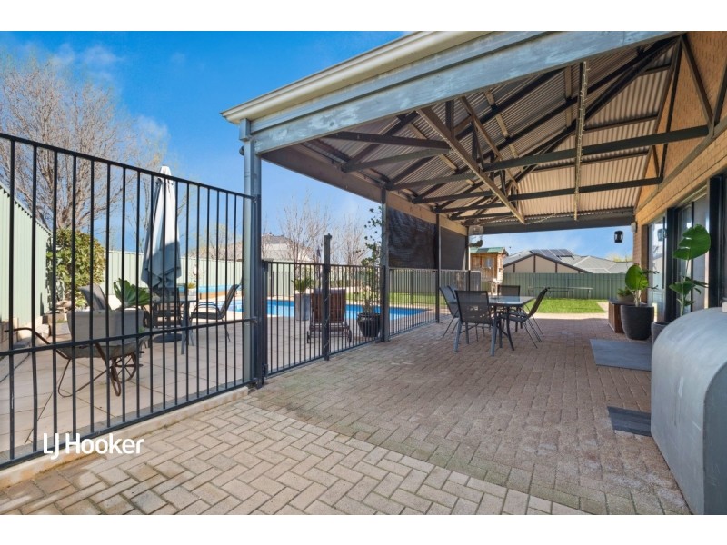 13 Oaklands Circuit, Hewett SA 5118