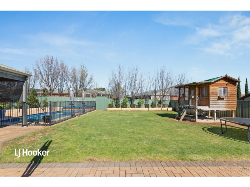 13 Oaklands Circuit, Hewett SA 5118