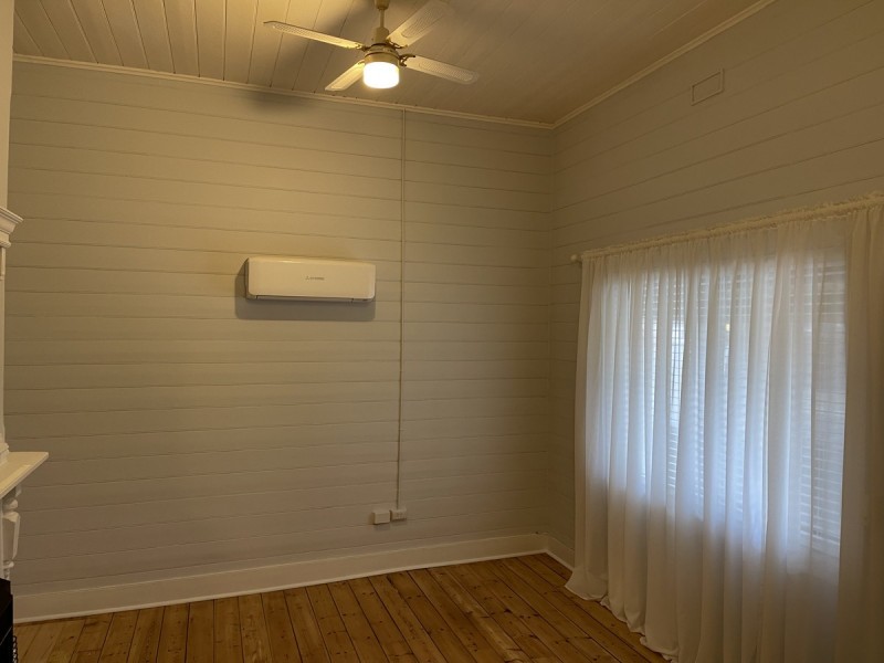 6 Castle Street, Glanville SA 5015